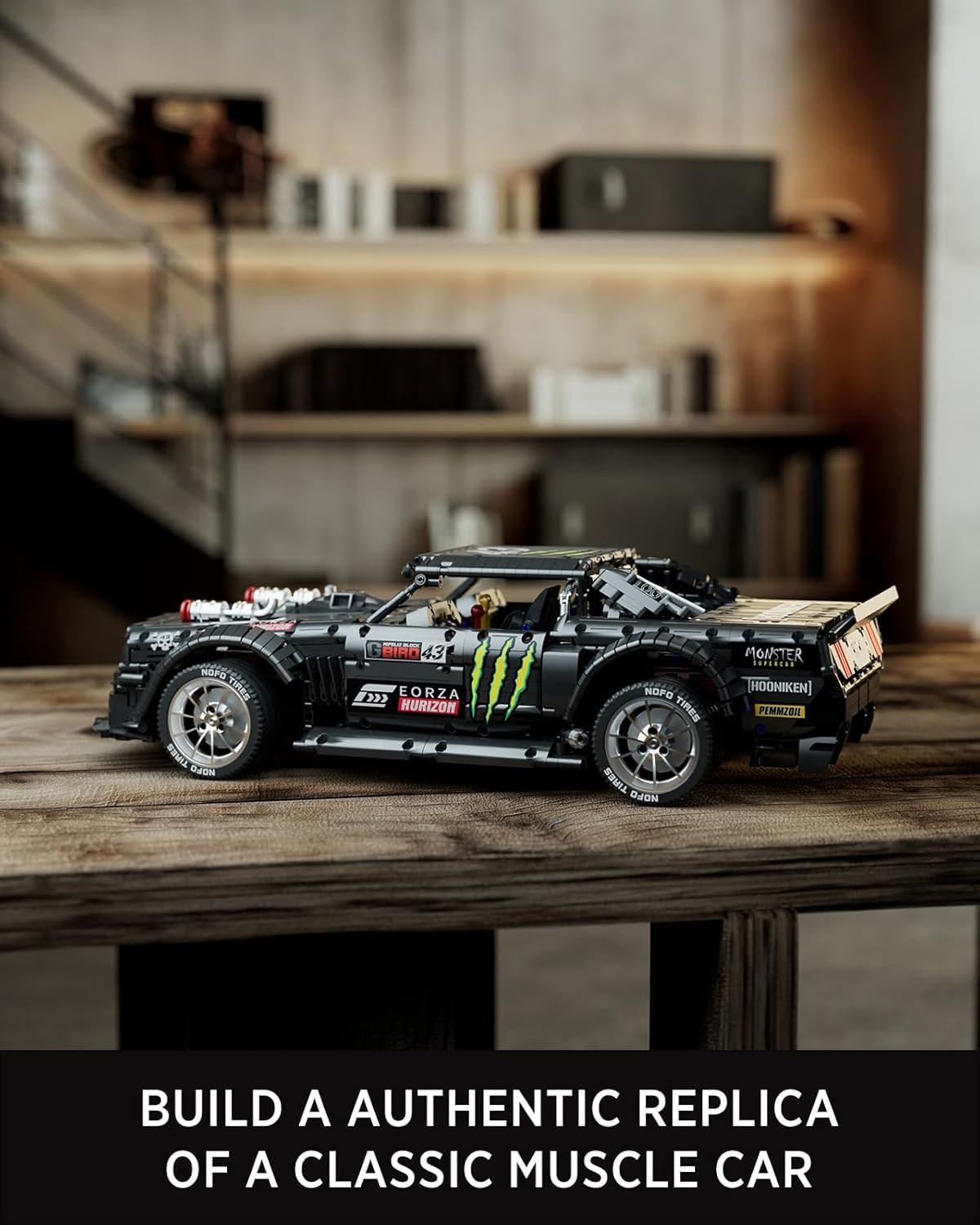 Nifeliz HOONIKEN Model Car