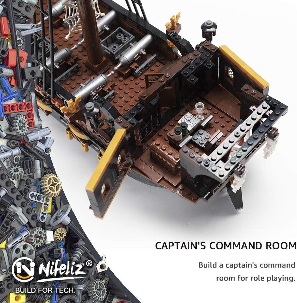 Nifeliz Black Hawk Pirates Ship Model